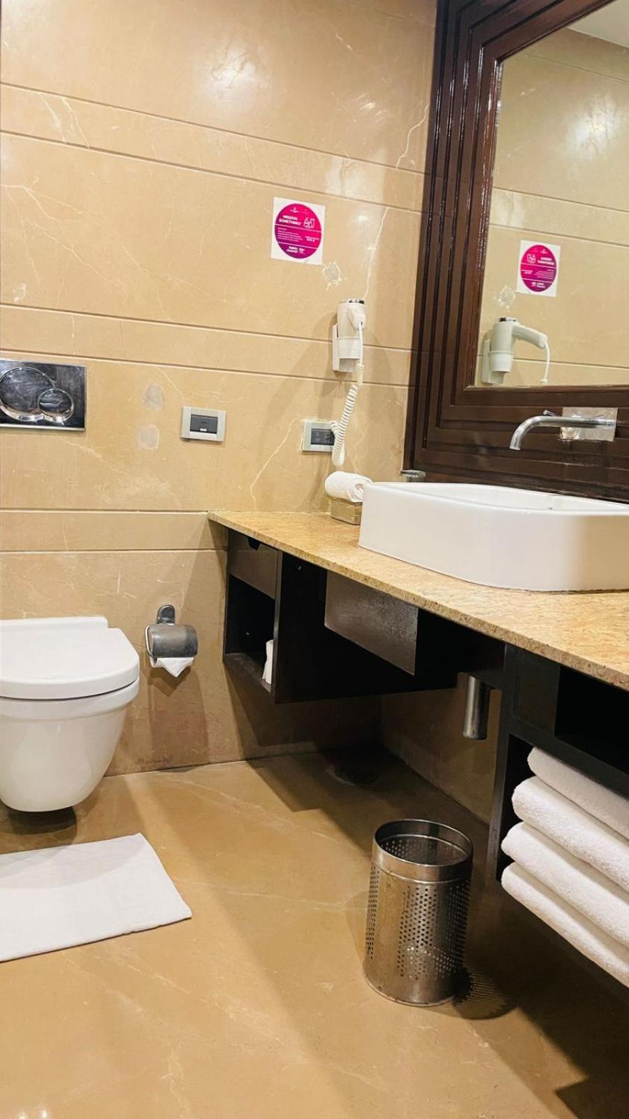Royal Orchid Central Kireeti Hampi, Hospet Exterior photo