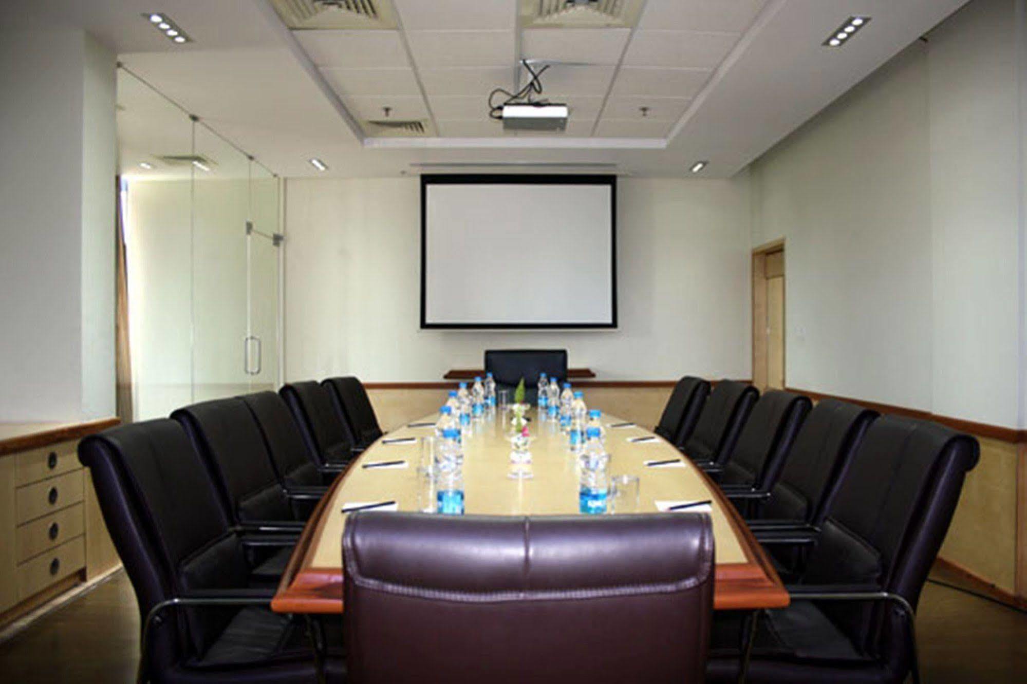 Royal Orchid Central Kireeti Hampi, Hospet Exterior photo